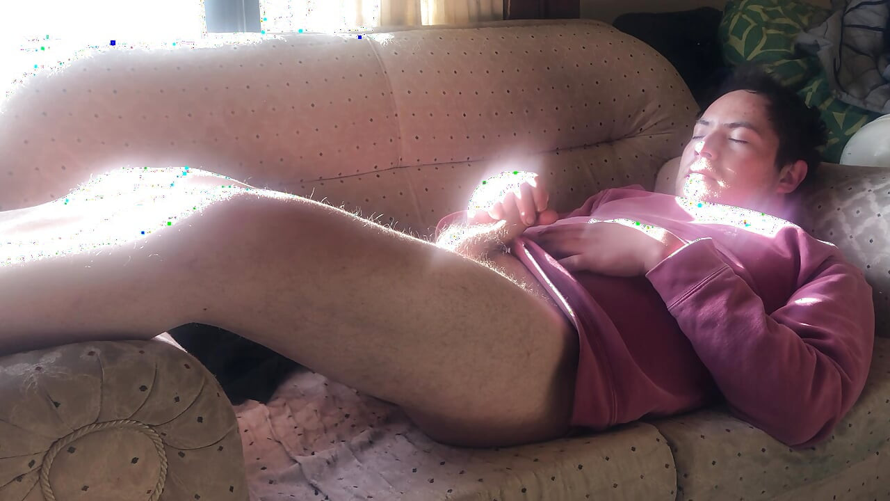 A Quick Masturbating Session in the Afternoon