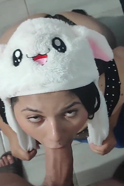 Tonåring Cosplay suger stor kuk
