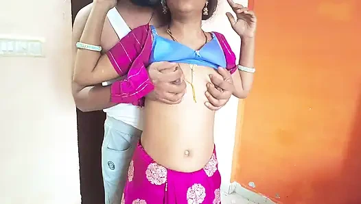 Hintli kadın kocasıyla balayı gecelerinde