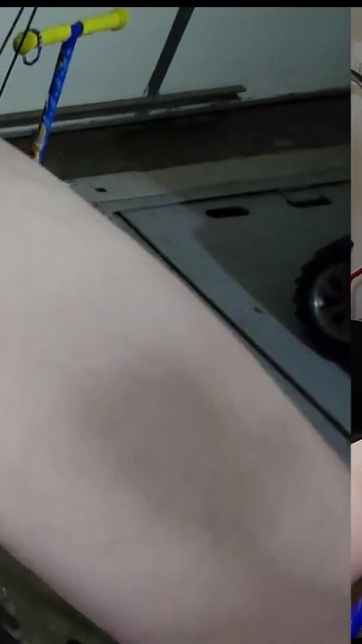 Hoeflex totalna mašina za trening: Uzdržano zadovoljstvo foxy MILFE (P3 od 4) | Klip 1