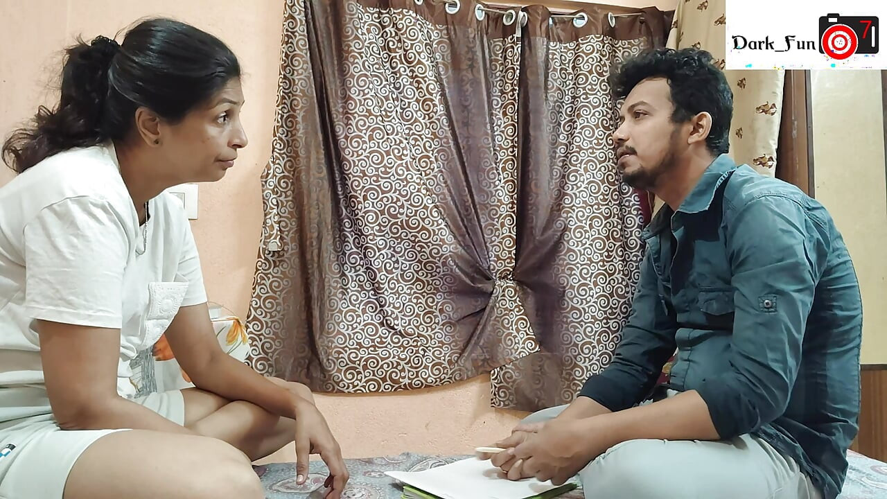 SERVEY KARNE AAKE GHAR PE AAKELI LARKI KO CHOD DALA