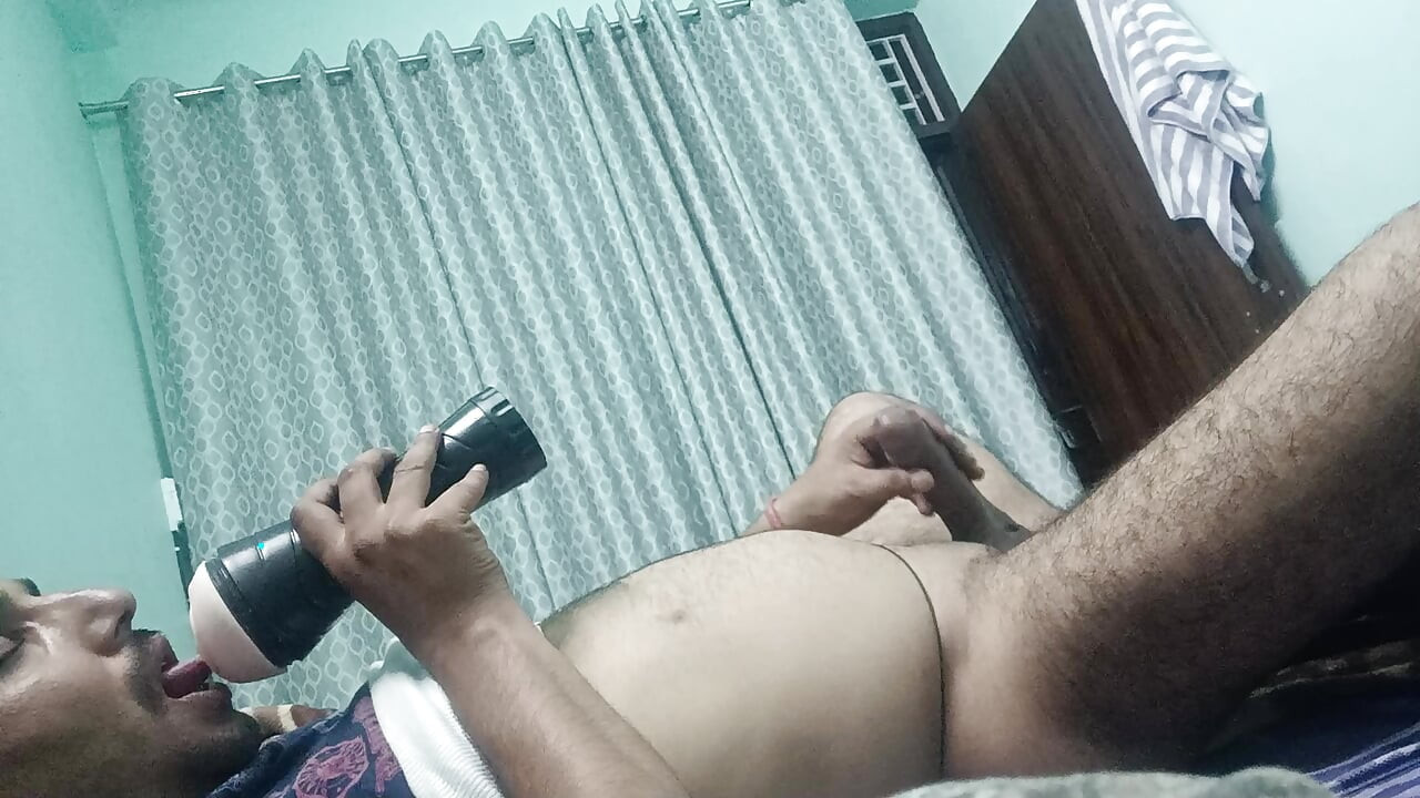 Desi hot man enjoy shower and masterbation show with neighbour uncle and army officer uncle get suckiing and fuckiing