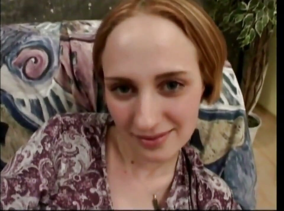 Amateur Teen Masturbated with Dildo in Hairy Pussy Then Cum in Mouth with Blowjob
