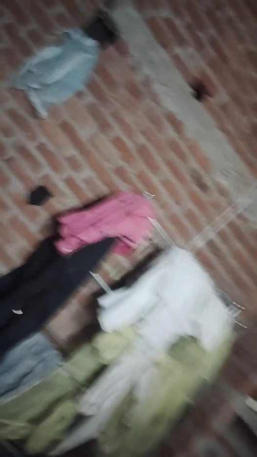 VID 20260621 045001.mp maine aaj parosi ke beti ko choda