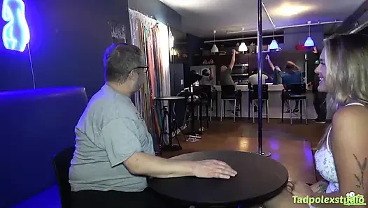 Wisconsin tiff seks anal sama 15 pria