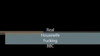 Echte Hausfrau fickt BBC