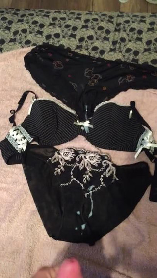 Her sexy panties and bra my cum