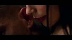 Deadpool mengelompokkan tali pada adegan seks