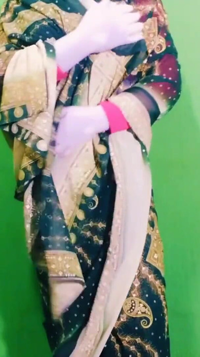 Beautiful Pakistani woman in burqa | Clip 2
