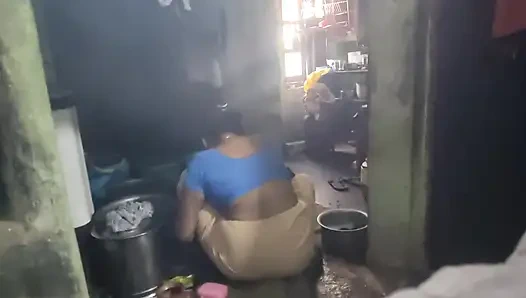 Hot women in bathroom show his body