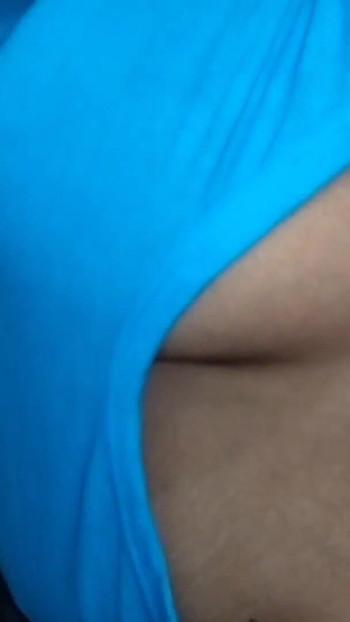 Epski trenutak iz "Seksa sa ženom kućne sluge (službeni video Villagesex91 )"