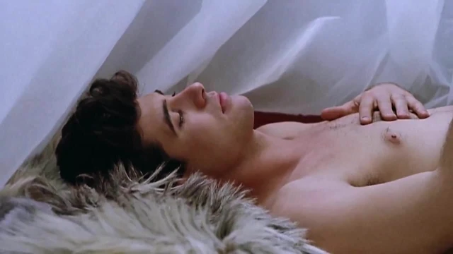 Elizabeth Kaitan in Slave Girls From Beyond Infinity
