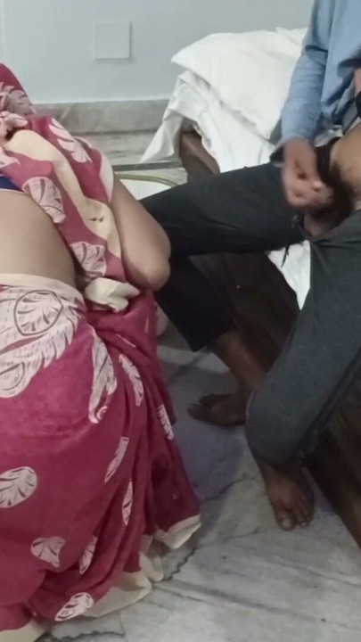 Kabita kamwali pochha marte hue malik se akhir hi chud gaiie gand main | Clip 1