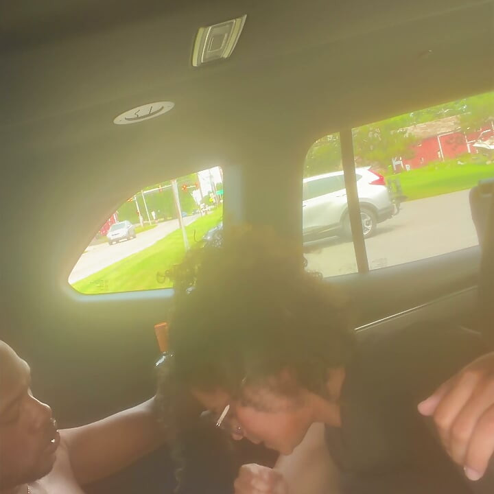 Dikke bbw Dominicaanse berijdt stiefvader's grote zwarte lul