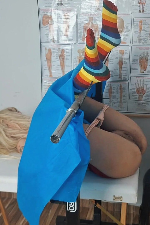 秘密妇科医生不知道他被拍了!