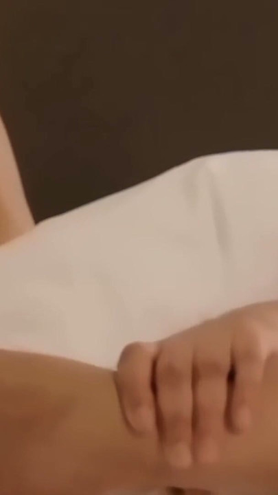 Mijn zeer harde pik na spermalading was nog steeds hard en klaar voor meer | Clip 1