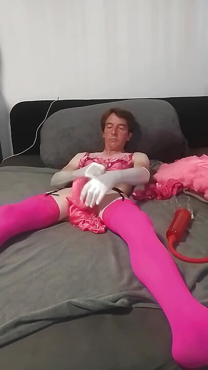 Lars Damberger Eats Cum Ice Cream, Fingers Himself, Pushes a Dildo in It and Uses Penis Pump