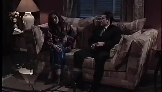 Рыжая красотка Хлоя Nicole наблюдала, как ее муж стал мишенью окончательного урегулирования