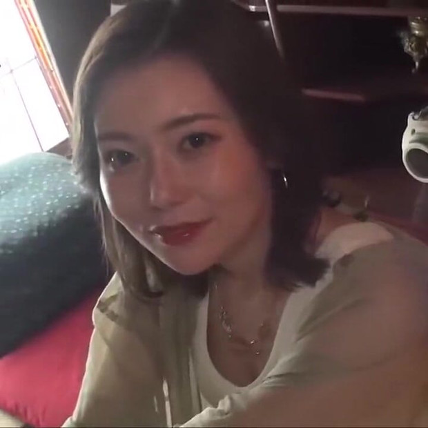 Elegant Married Woman Losing Herself to Forbidden Pleasure - 1