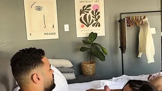 Onun zevkine susamış uyandım