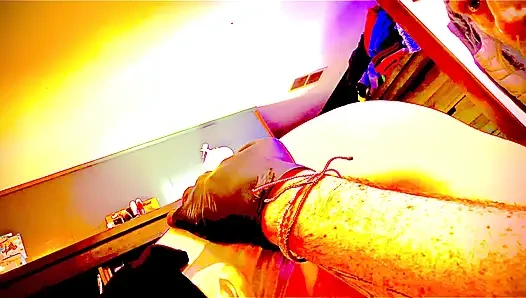 Istri nakal pengen dientot sama kontol besar