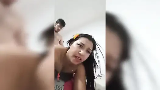 This Sexy Brunette Whore Comes to Me and I Put My Whole Dick Very Rich in Her