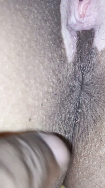 Full maje liye fir bhabhi ne bola chut me dalo apna loha taang utha k bhabhi ko santust kiya | Klip 1