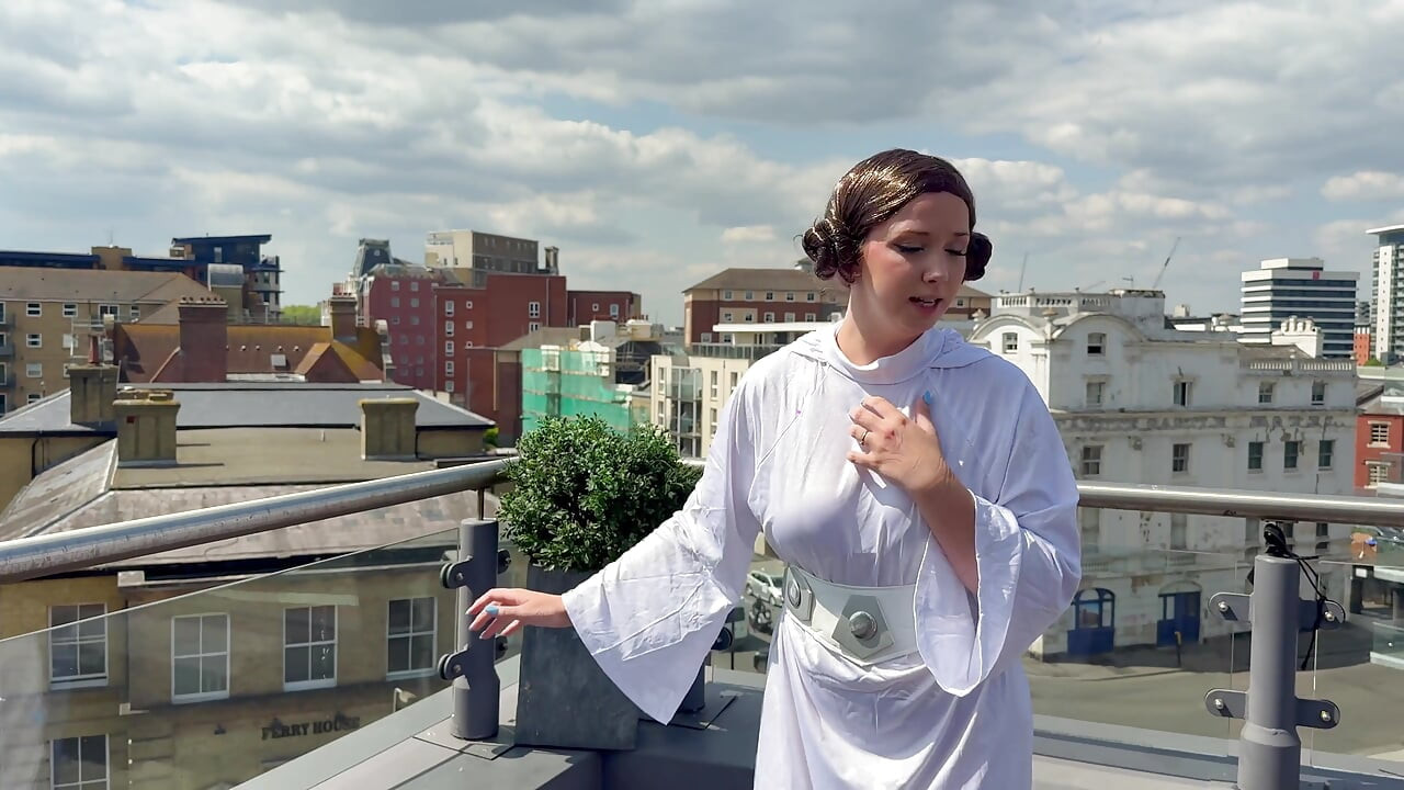 Lil Missy como la princesa Leia: rendirse a la oscuridad