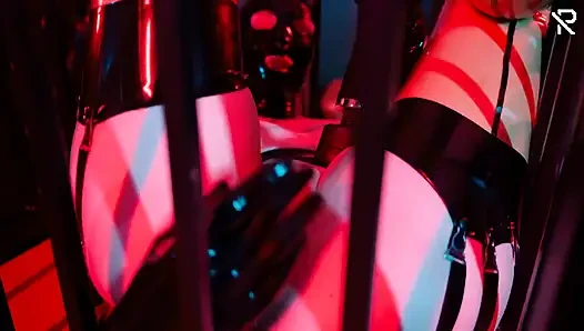 Slavegirl Masturbates in Hanging Cage