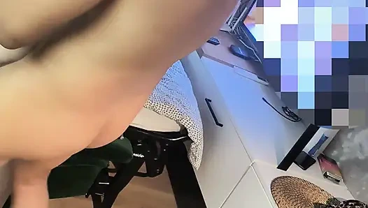 Tutorial Mengisap Bola Desi