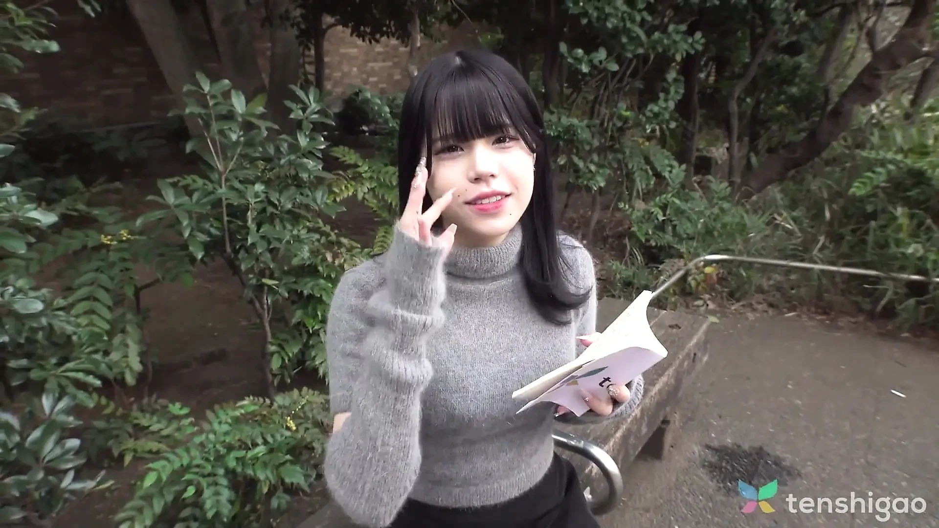 Miu Akino Is a Cute College Babe Who Needs Money