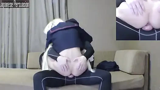 İnce oyuncu yeni gelen, cesur ve yoğun bir dölleme anının tadını çıkarıyor cosplay tarzında geri dönüyor - angle3