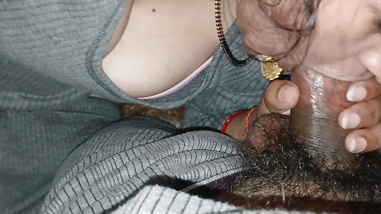 Madrastra compartiendo cama con hijastro