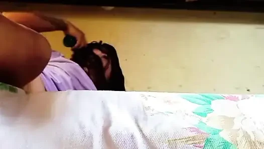 Cowok ini ngentot pantatku habis-habisan sampai crot di dalam