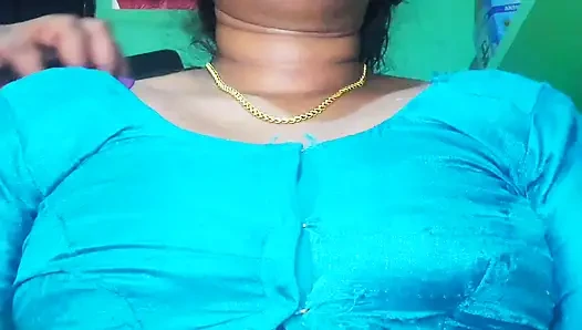 Sandra hot bhabhi Brust Scene No. 1