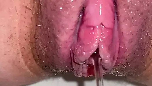 SLOW MOTION Pumped Pussy Piss