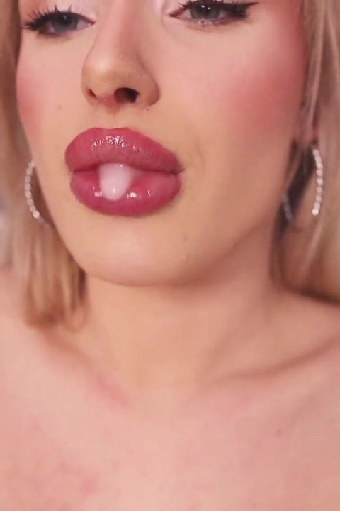 Love to Eat My Own Cum Fingering Pussy and Pussy Fuck