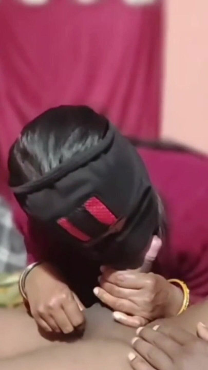 Husbend ke sath lund chus ka mal nikali hath se | Clip 1