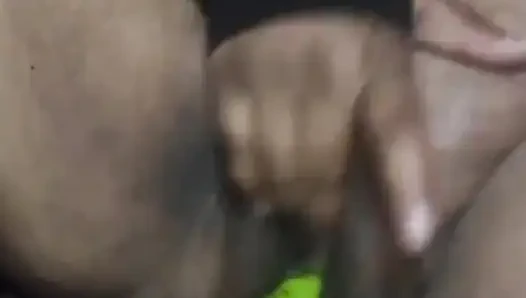 Savita yenge amına 12 mürekkep çubuğu soktu