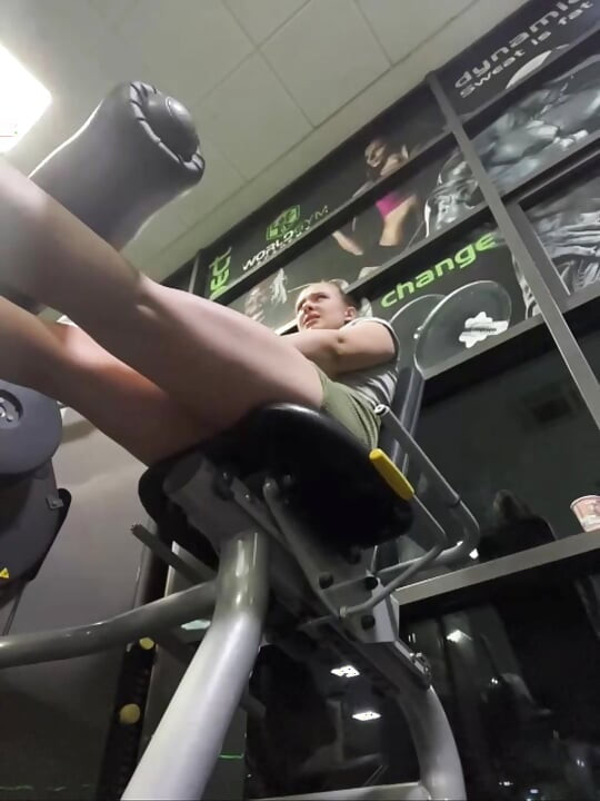 Sexy workout with jucielussie in the gym