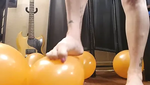 Toenail Popping Bunch of Orange Balloons