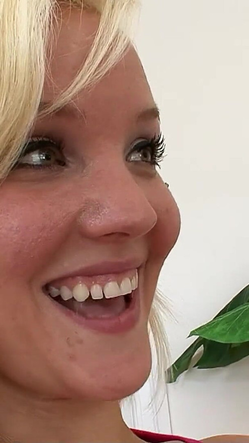Blonde Dirty Teen seduce her stupid Classmate to Fuck when his parents away | Clip 1