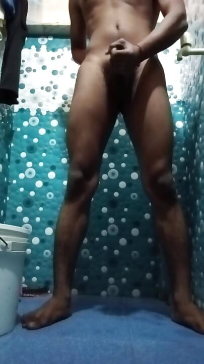 Desi indian Boy alone masturbating and cumming in bathroom CloseRobin529