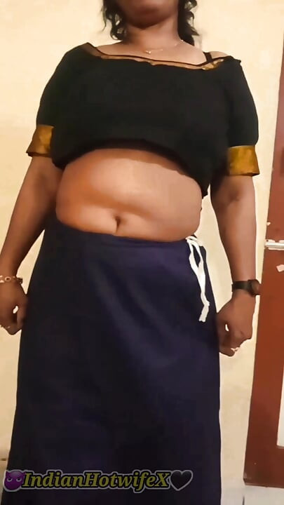 Desi Tamil Mature Wife Lux Black Saree Tease Shows Big Boobs Ass & Hairy Pussy!
