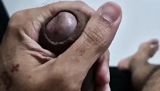 İşte uzun bir günün ardından mastürbasyon yaparken bir klibim