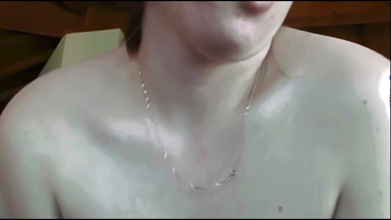 BBW女佣被两个男人猛烈操弄