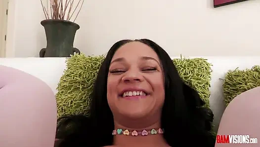 Latina kiki cali hardcore-analfick mit stiefvater