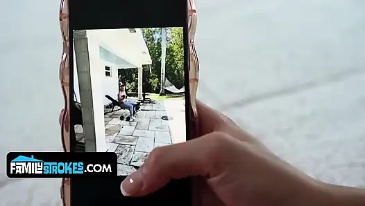 Stepdaughter Ariana Takes Stepdad's Viagra Boner While Stepmom's Away