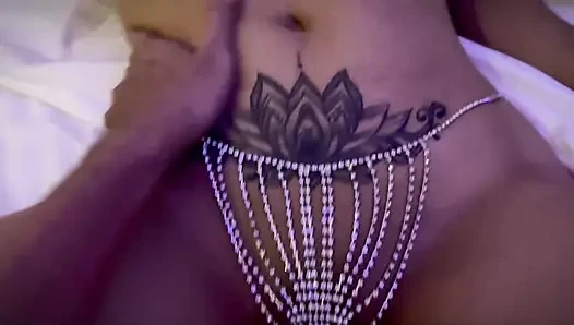 Apa yang Anda Tunggu? Ayo entot lubangku dong, video tante seksi amatir