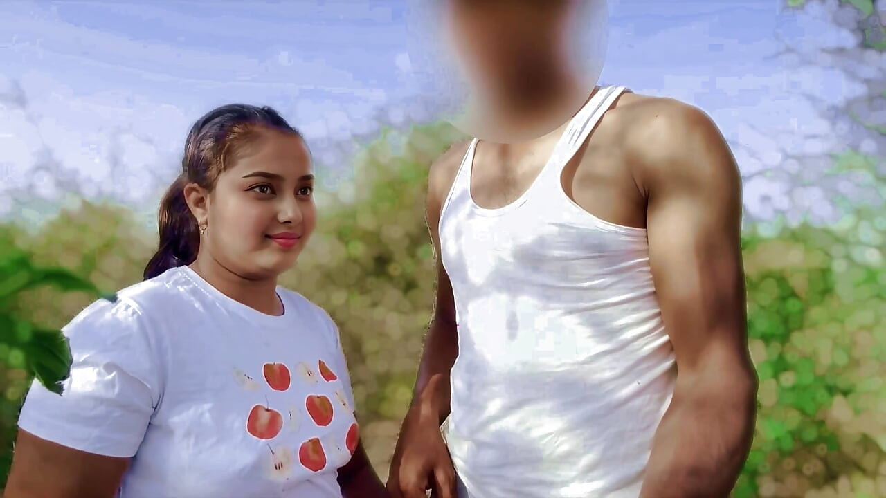 ジジャ・サリのセックスビデオ、かわいいサリが屋外農場でジジャに激しくセックス、サリが「激しくやれ」と言う